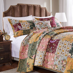 Antique Chic Patchwork Quilt Set