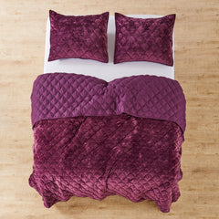 Ellora Plum Velvet Quilt