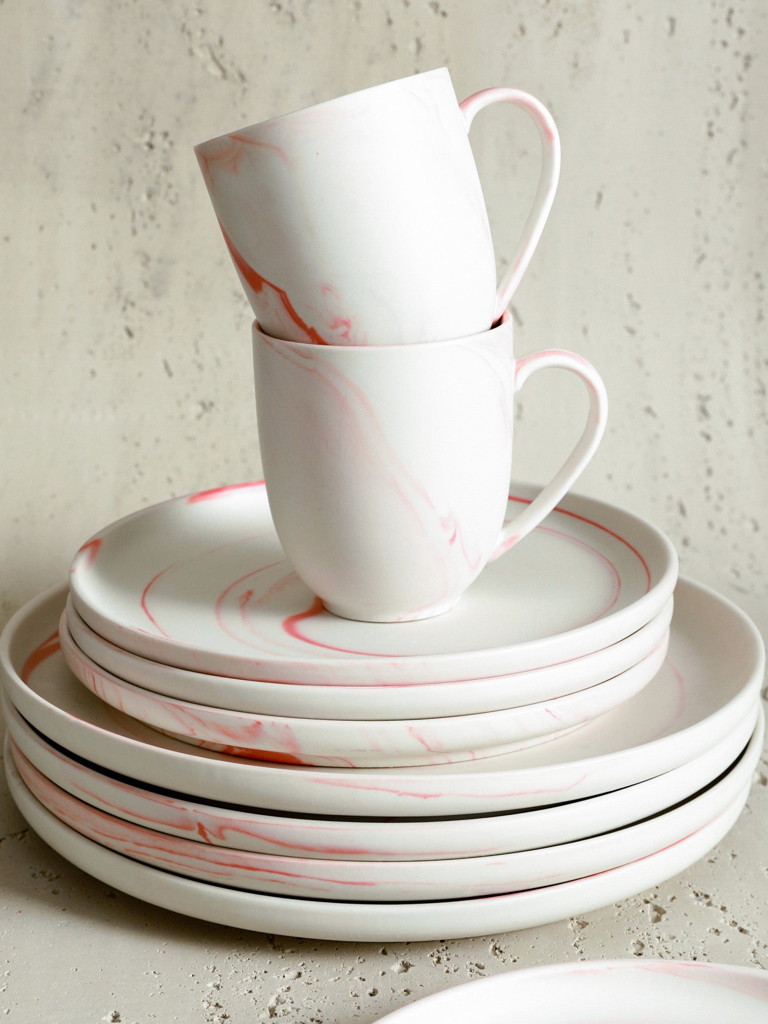  Stone + Lain Brighton 16-Piece Dinnerware Set Porcelain - Pink - Bonton