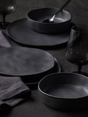 Hekonda Debossed 16-Piece Dinnerware Set Stoneware