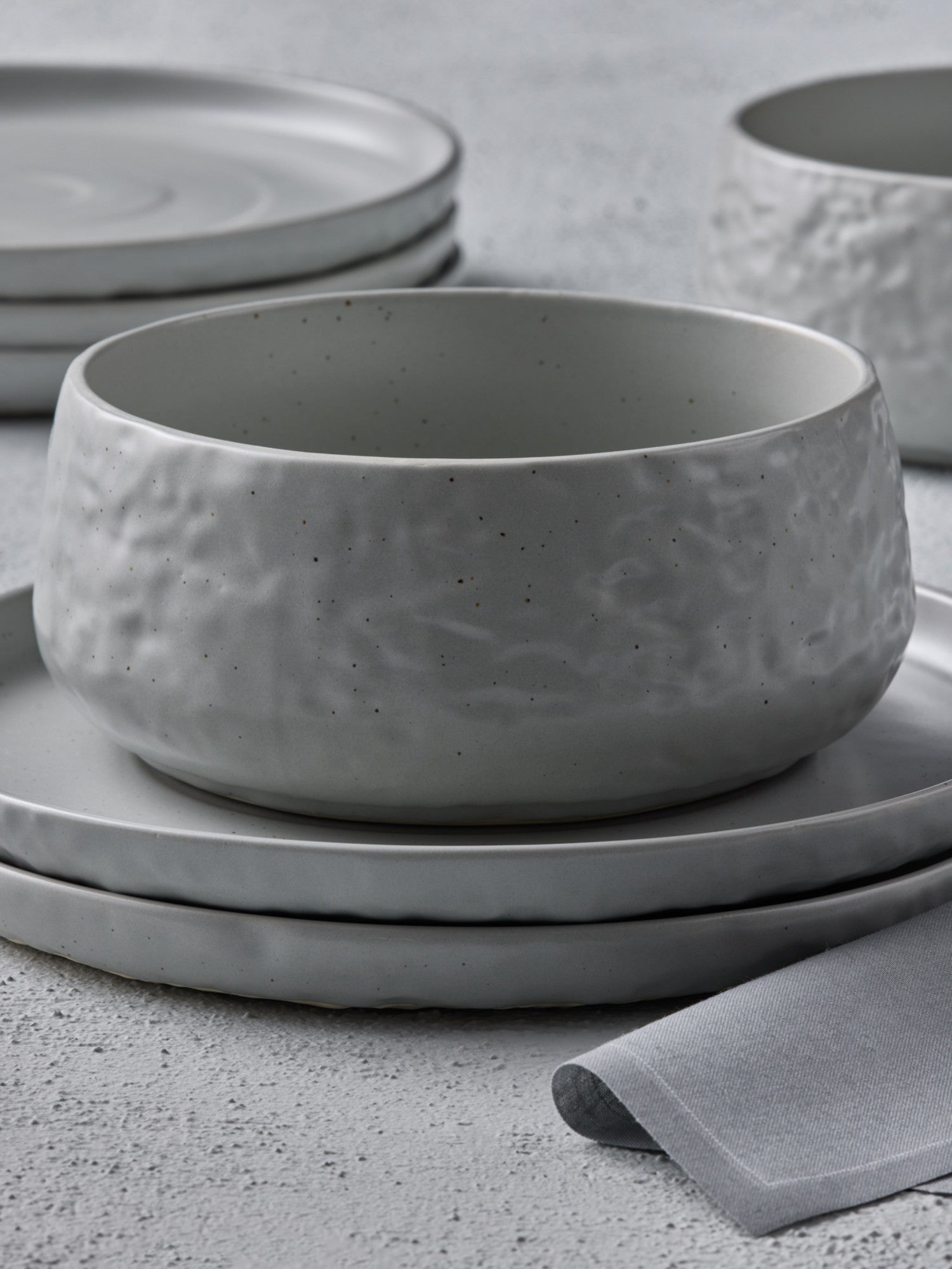  Stone + Lain Shosai 16-Piece Dinnerware Set Stoneware - Sage - Bonton