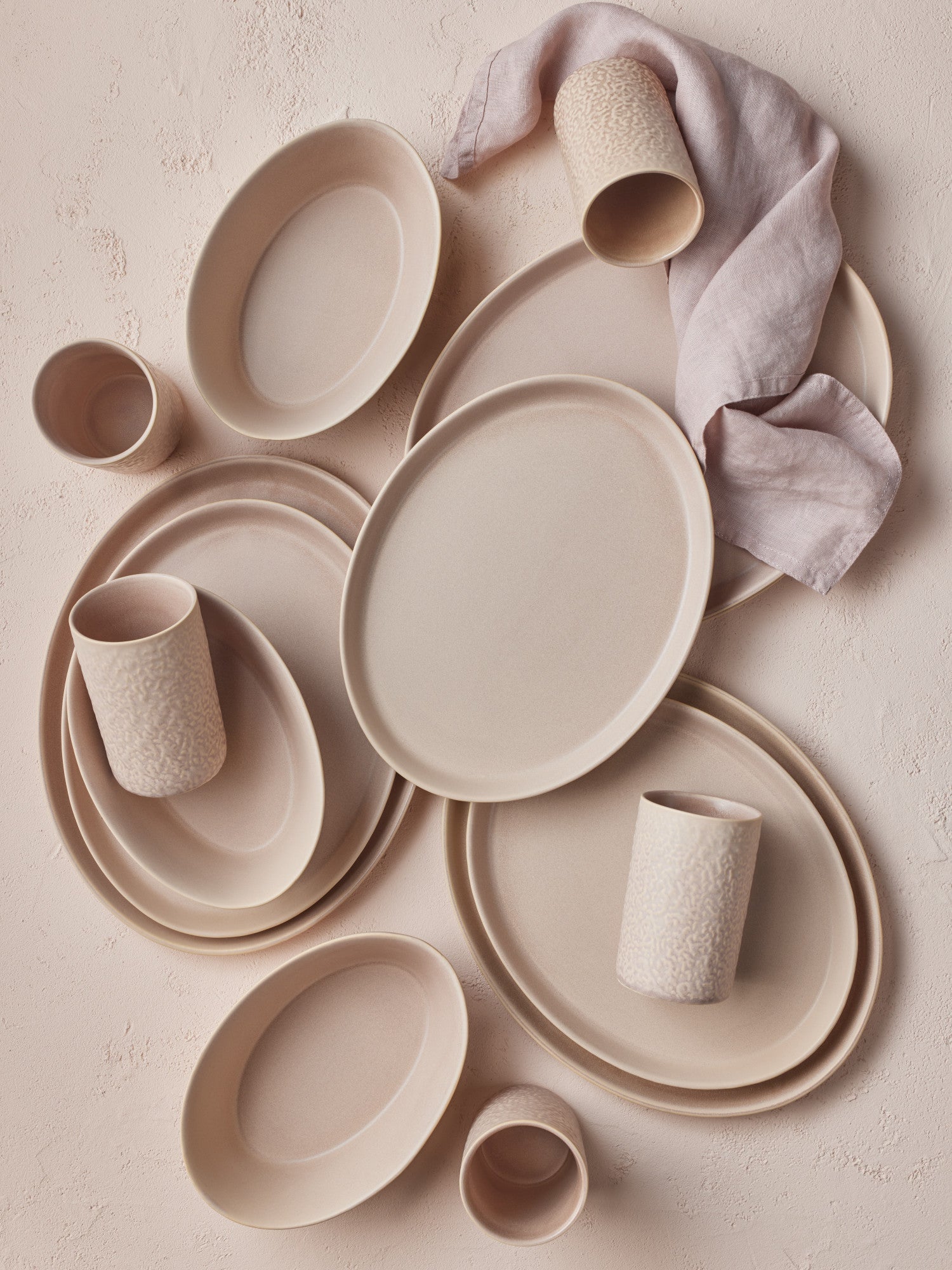  Stone + Lain Katachi 16-Piece Dinnerware Set Stoneware - Nude - Bonton