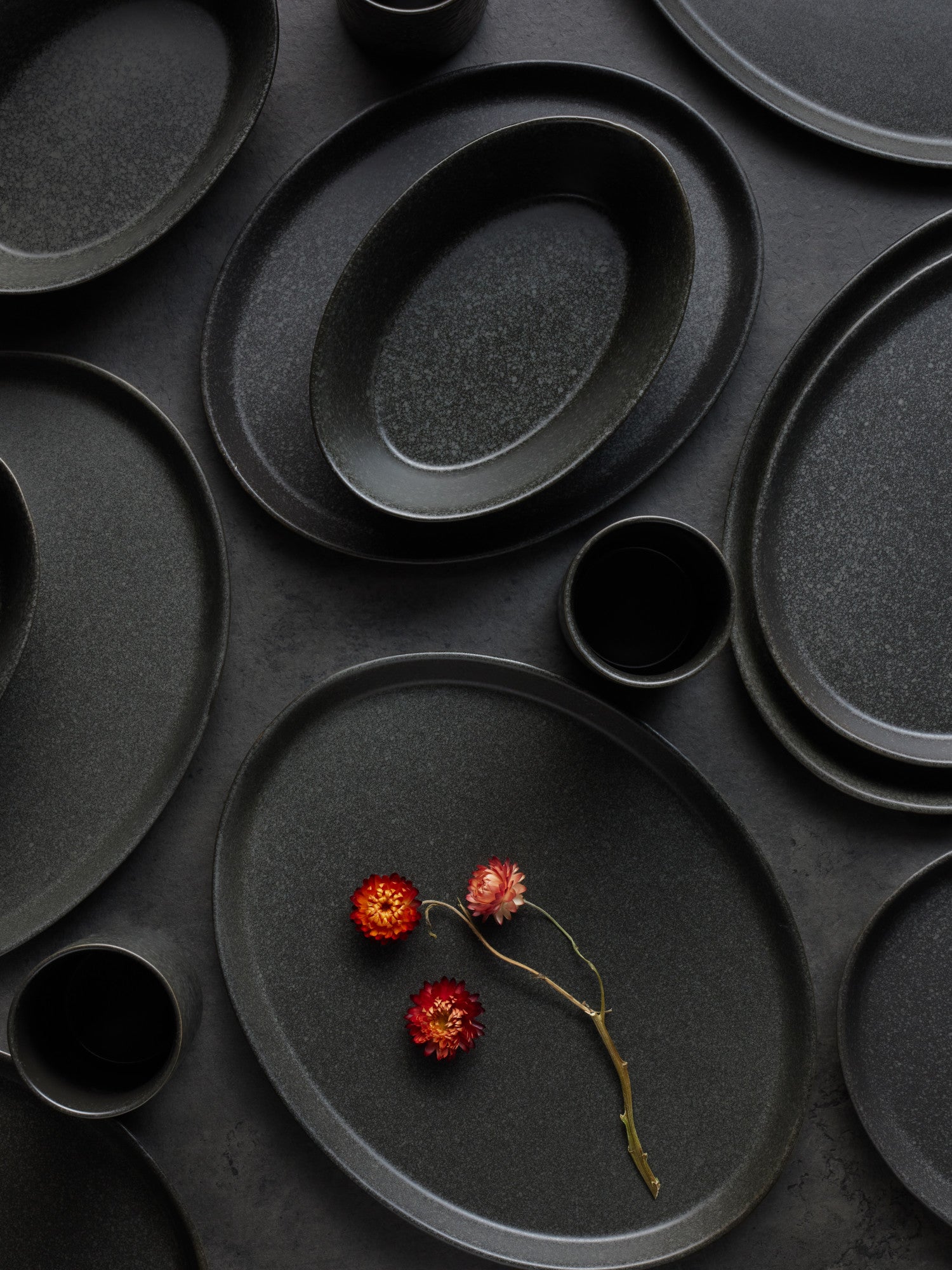  Stone + Lain Katachi 16-Piece Dinnerware Set Stoneware - Charcoal - Bonton