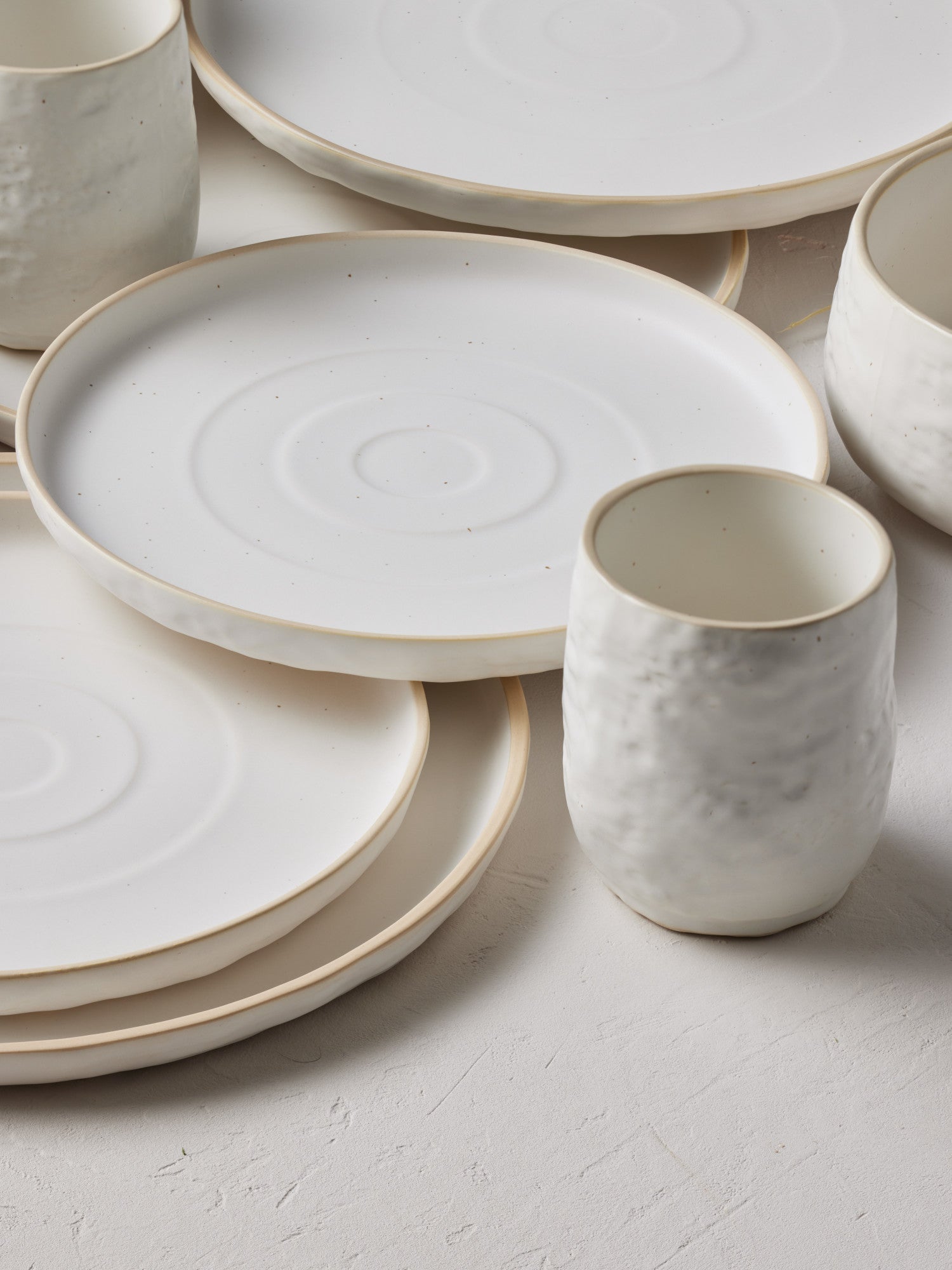  Stone + Lain Shosai 16-Piece Dinnerware Set Stoneware - Sage - Bonton