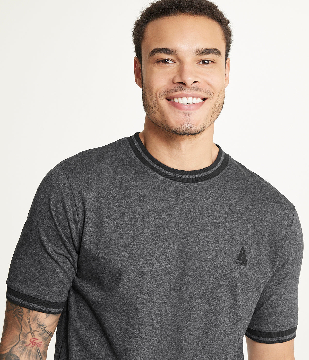  Brooklyn Laundry Brooklyn Laundry Men's Contrast Color Embroidery Ringer Tee Shirt - Charcoal - Bonton