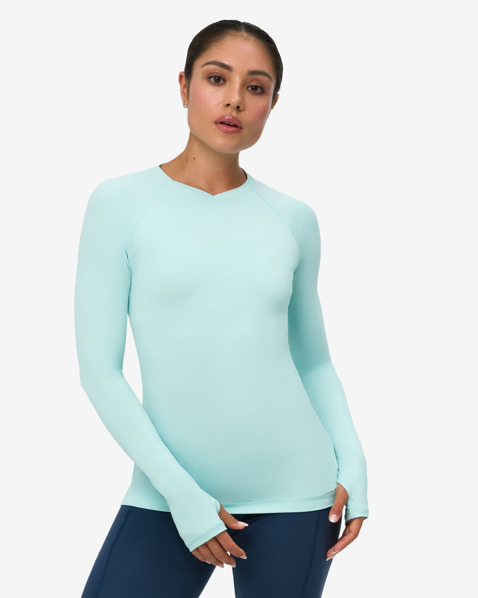  BloqUV WOMEN'S ACTIVE V-NECK (2002) - Black - Bonton