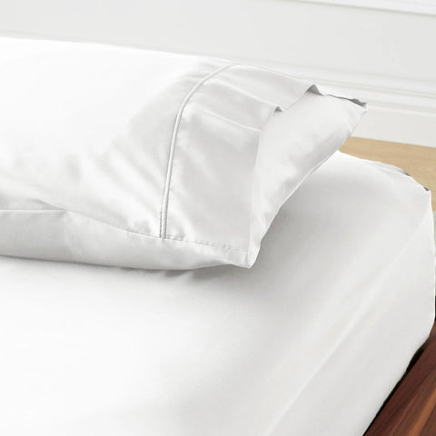 CleanBamboo® Signature Sateen Fitted Sheet by ettitude