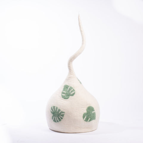 Leaf Design | Tail Style Cave by Fuzzy Cove