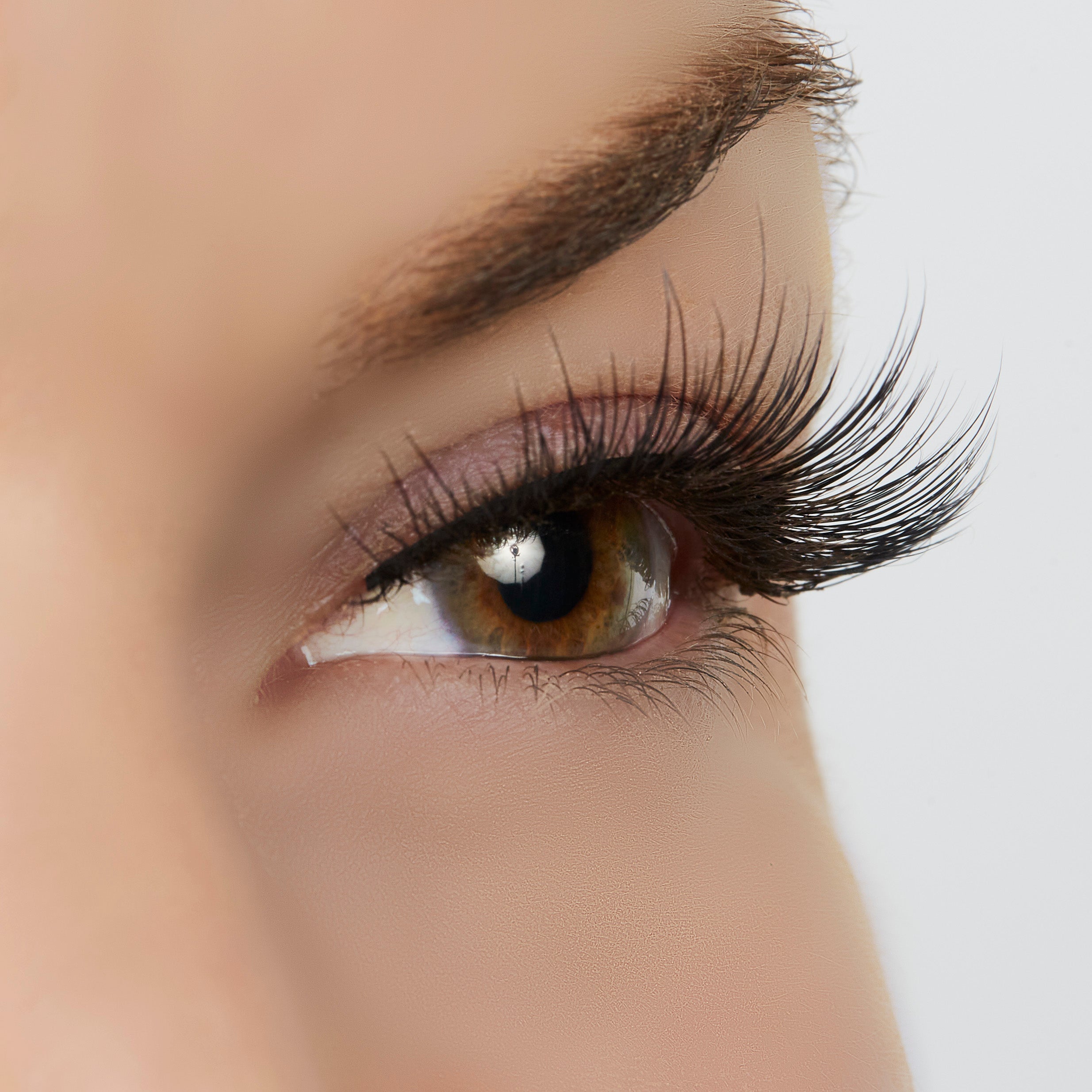  True Beauty Lashes Making Moves Lash Style by True Beauty Lashes - Standard (apply with Lash Adhesive) - Bonton