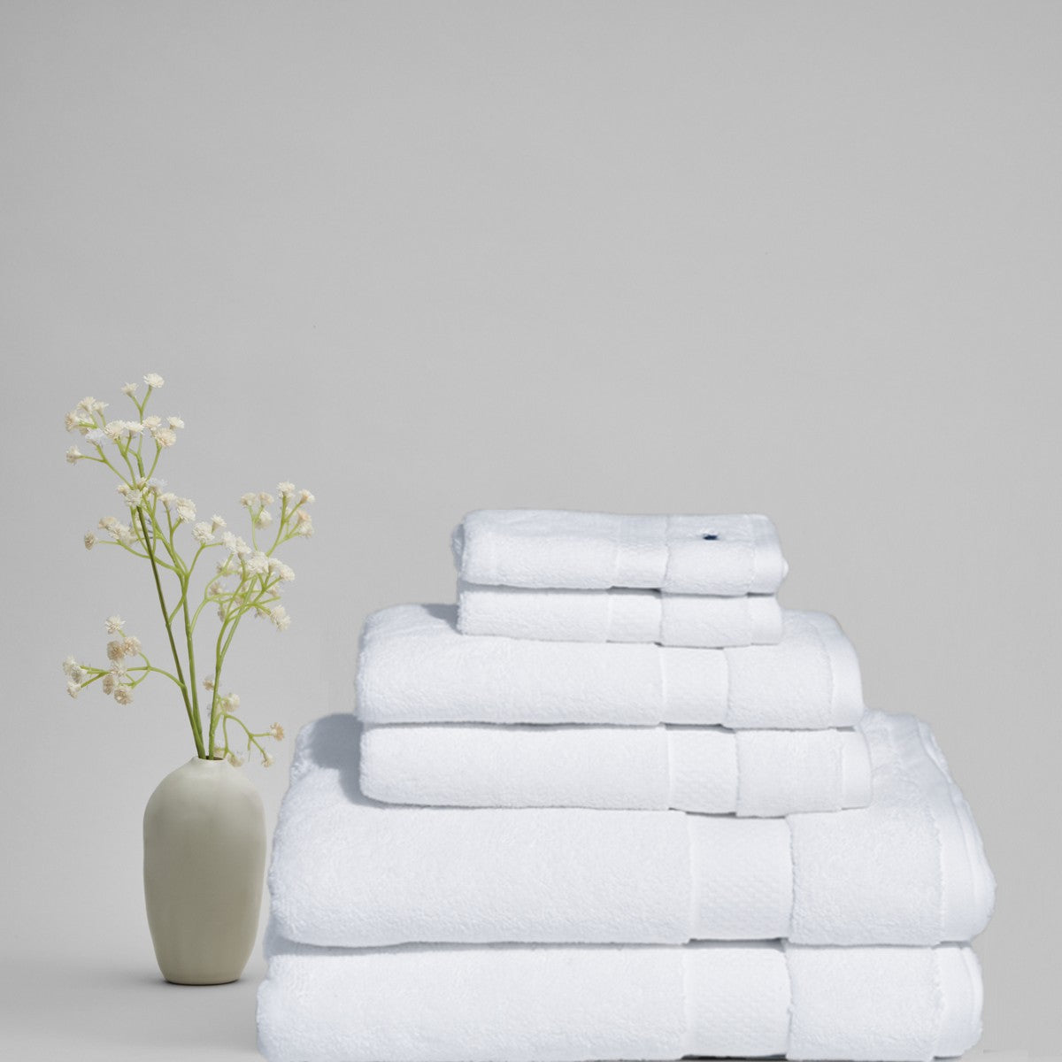  Royal Velvet Signature Solid 6 Piece Towel Set - White - Bonton