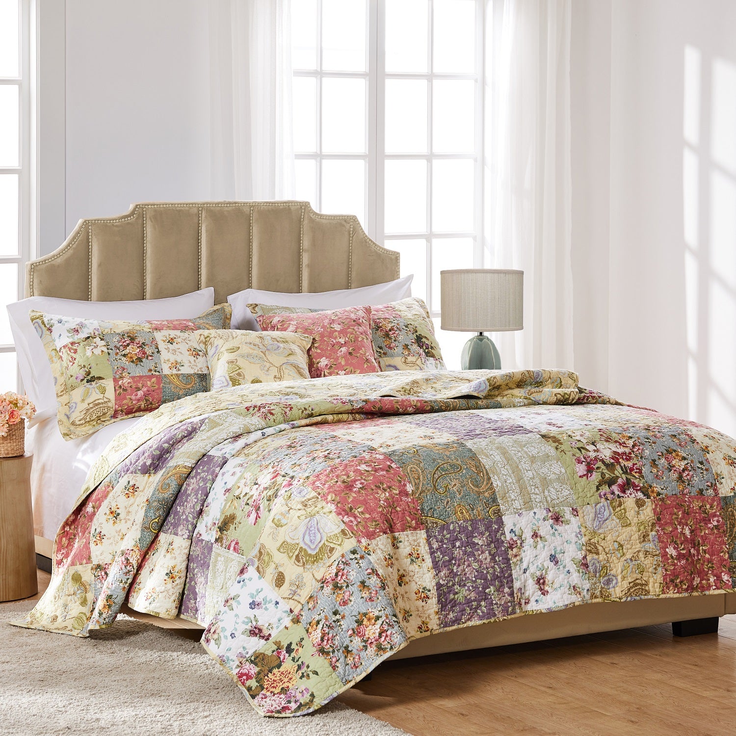  Greenland Home Fashions Blooming Prairie Authentic Patchwork Quilt Set - Multi - Bonton