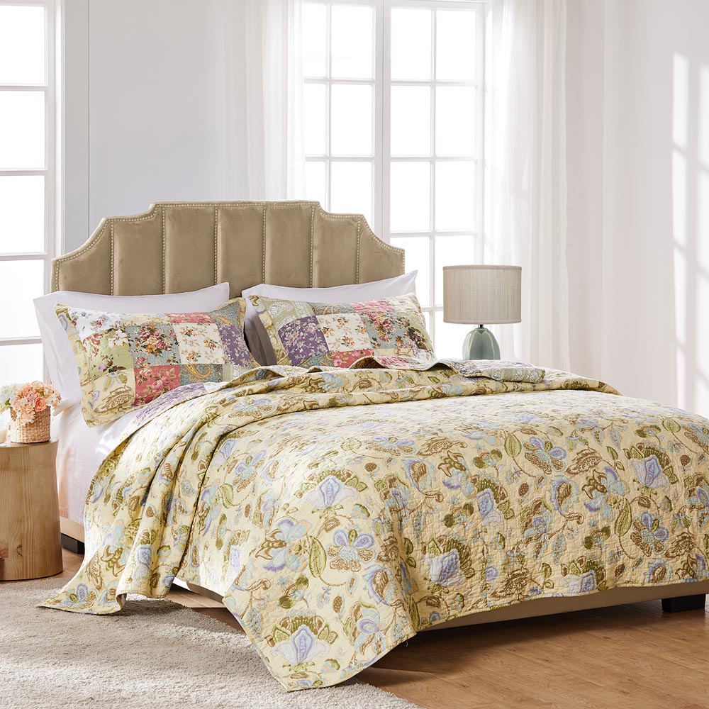  Greenland Home Fashions Blooming Prairie Authentic Patchwork Quilt Set - Multi - Bonton