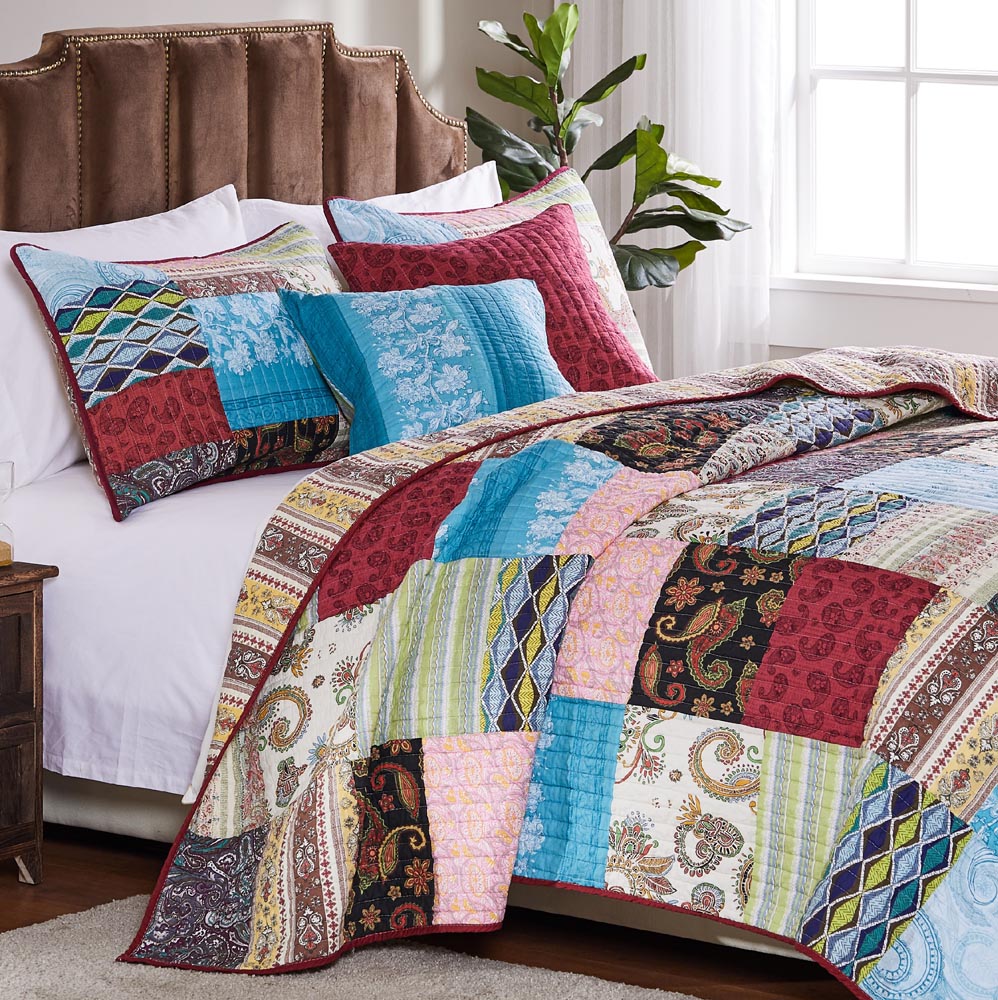  Greenland Home Fashions Bohemian Dream Authentic Patchwork Quilt Set - Multi - Bonton