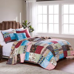 Bohemian Dream Authentic Patchwork Quilt Set