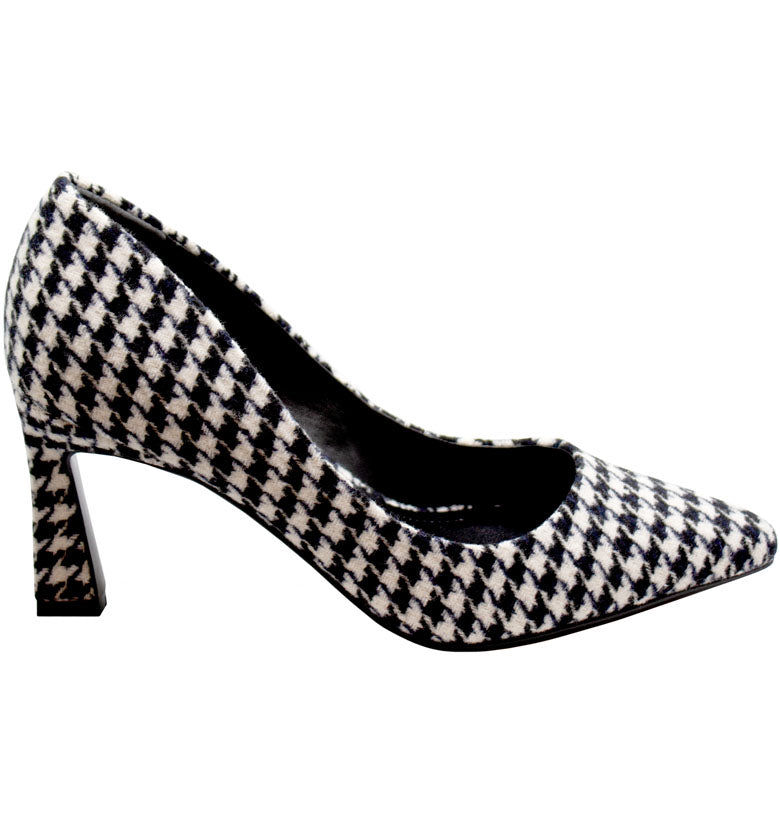  Charles by Charles David Charles by Charles David Cade Pump - Black - Bonton