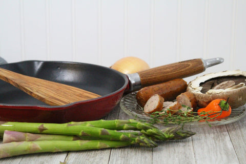 French Enameled Cast Iron Fry Pan With Wood Handle and Spouts, 10-Inch, Red