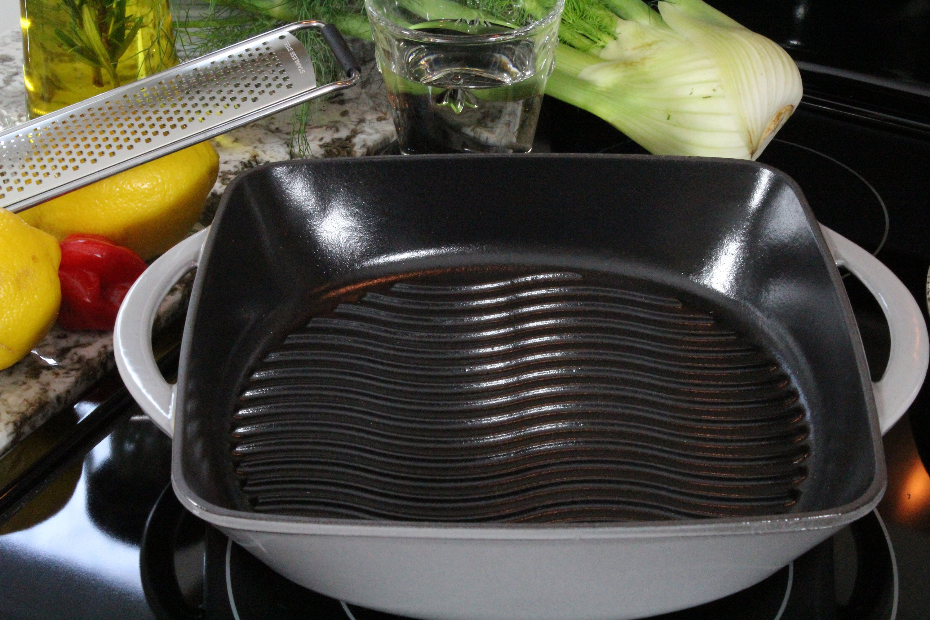  Chasseur Carronde 10-Inch Grill Pan, Grey and Black - Default Title - Bonton