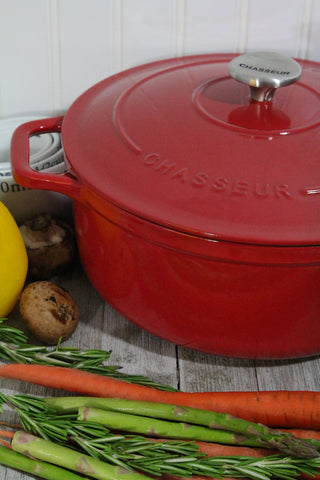 French Enameled Cast Iron Round Dutch Oven, 5.25-Quart, Red