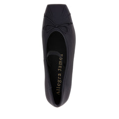 Cosie Leather Ballerina