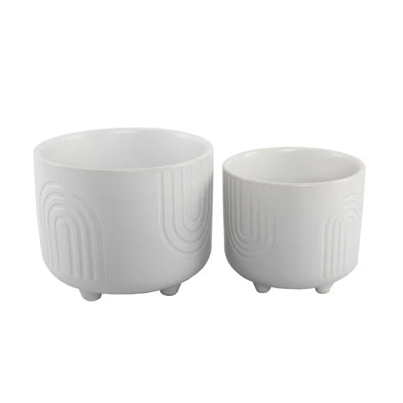  Flora Bunda Set Of 2 Matte White Arched Pattern Ceramic Footed Planter - Matte White - Bonton