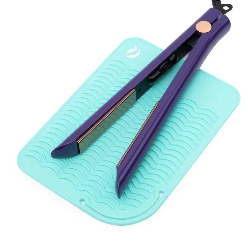  Calicapelli Hair Tools Pro Heat Resistant Mat (Mint) by Calicapelli Hair Tools - Default Title - Bonton