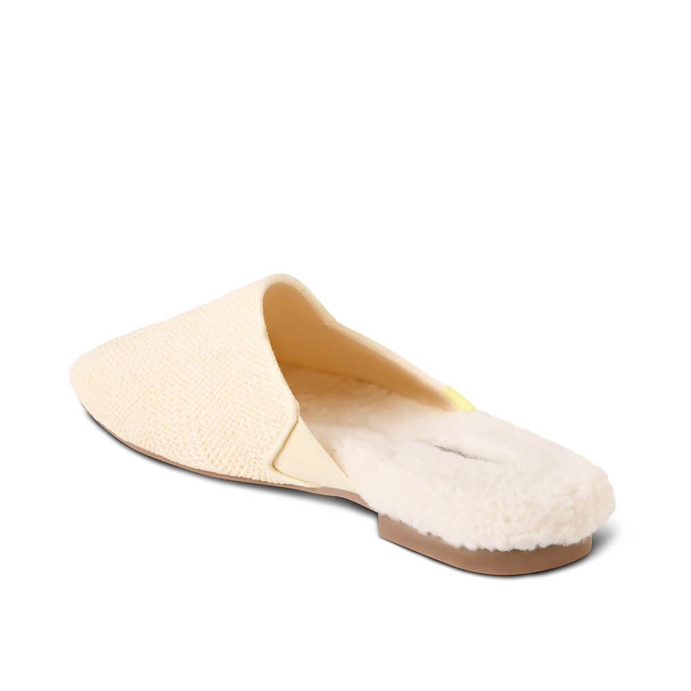  Luvons Devon Luxe Memory Foam Slippers - Raffia Cream - Bonton