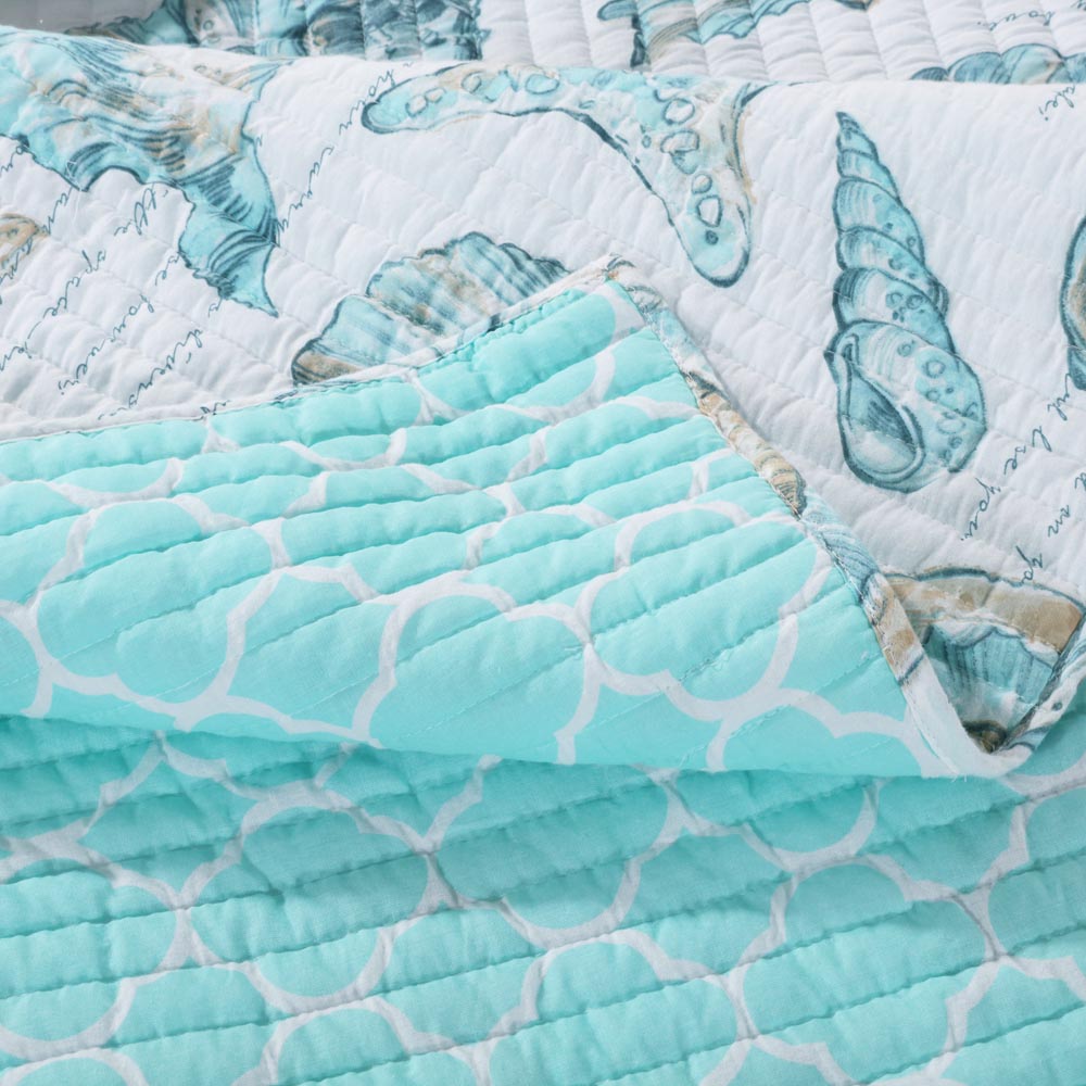  Greenland Home Fashions Cruz Coastal Quilt Set with Seashell Design - White - Bonton