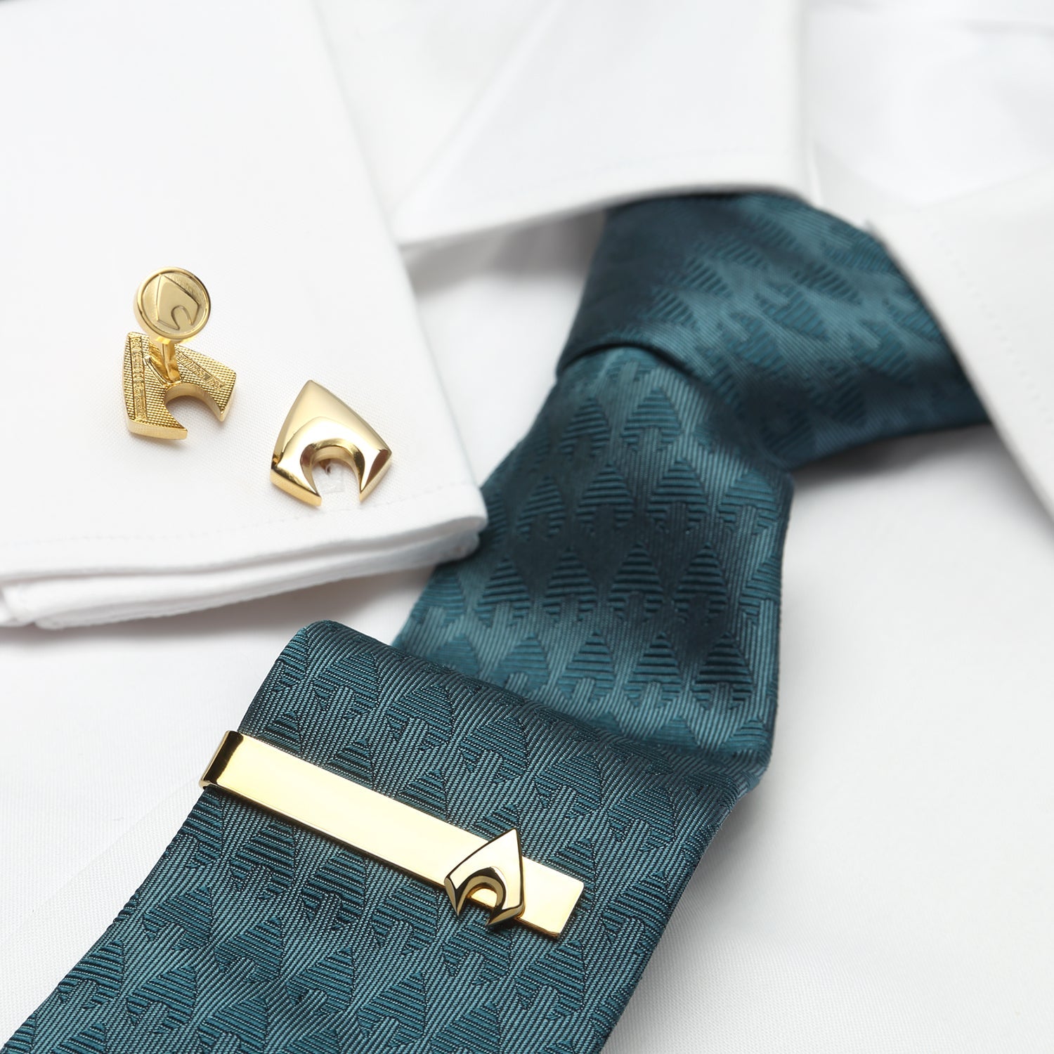  Cufflinks Aquaman Men's Tie - Default Title - Bonton