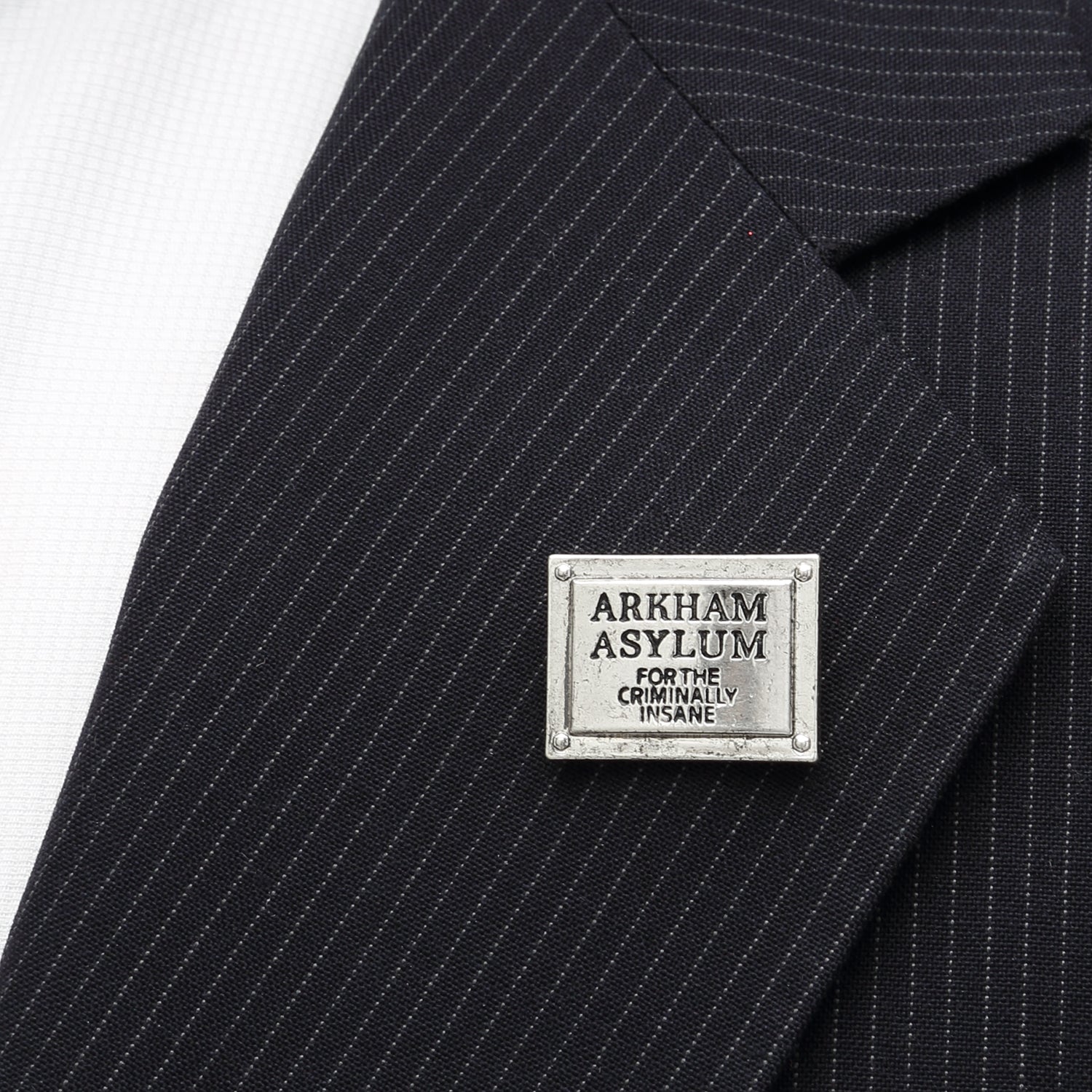  Cufflinks Arkham Asylum Lapel Pin - Default Title - Bonton