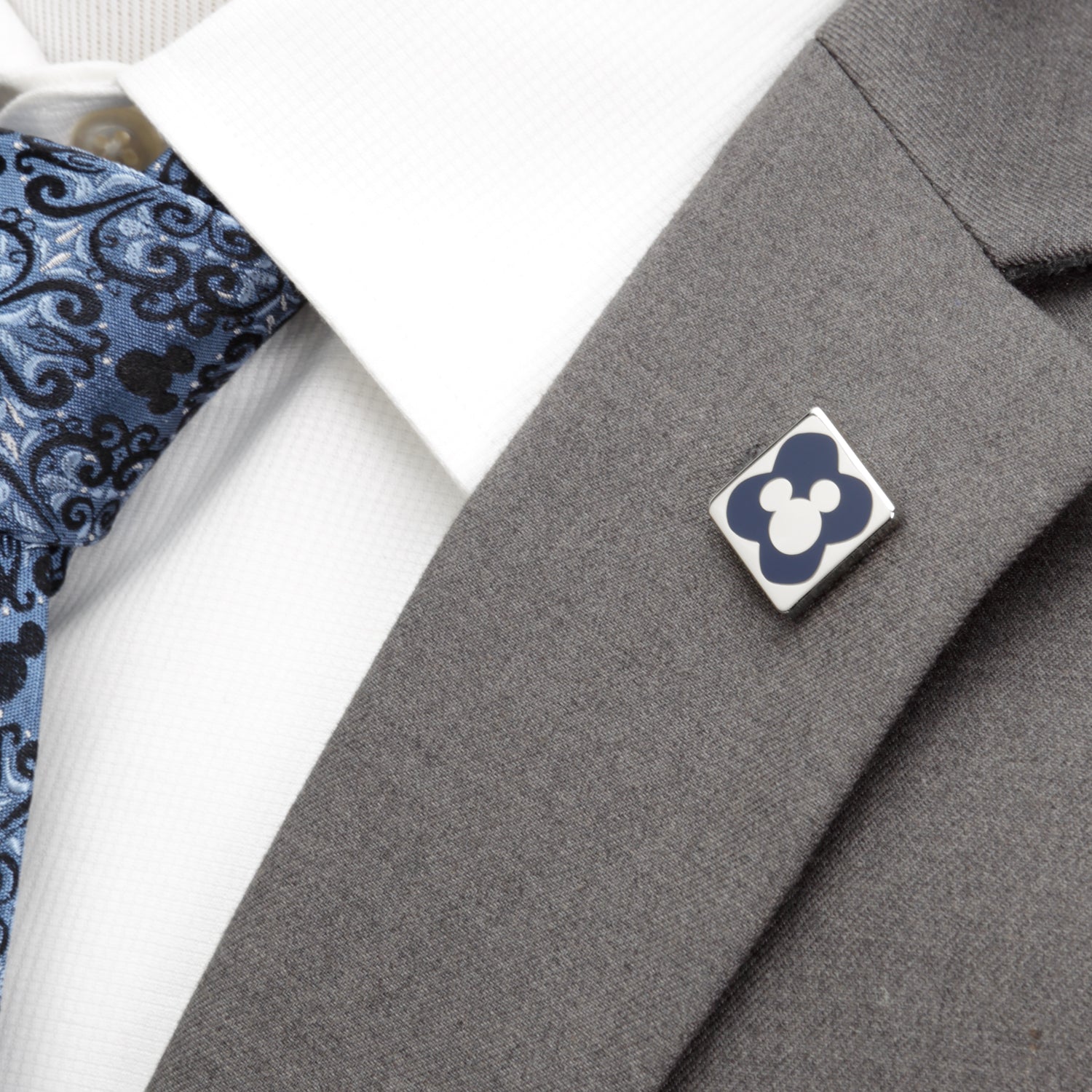  Cufflinks Donald Patterned Gray Sock and Mickey Blue Lapel Pin Gift Set - Default Title - Bonton