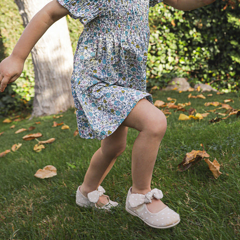 Laura Camel by childrenchic