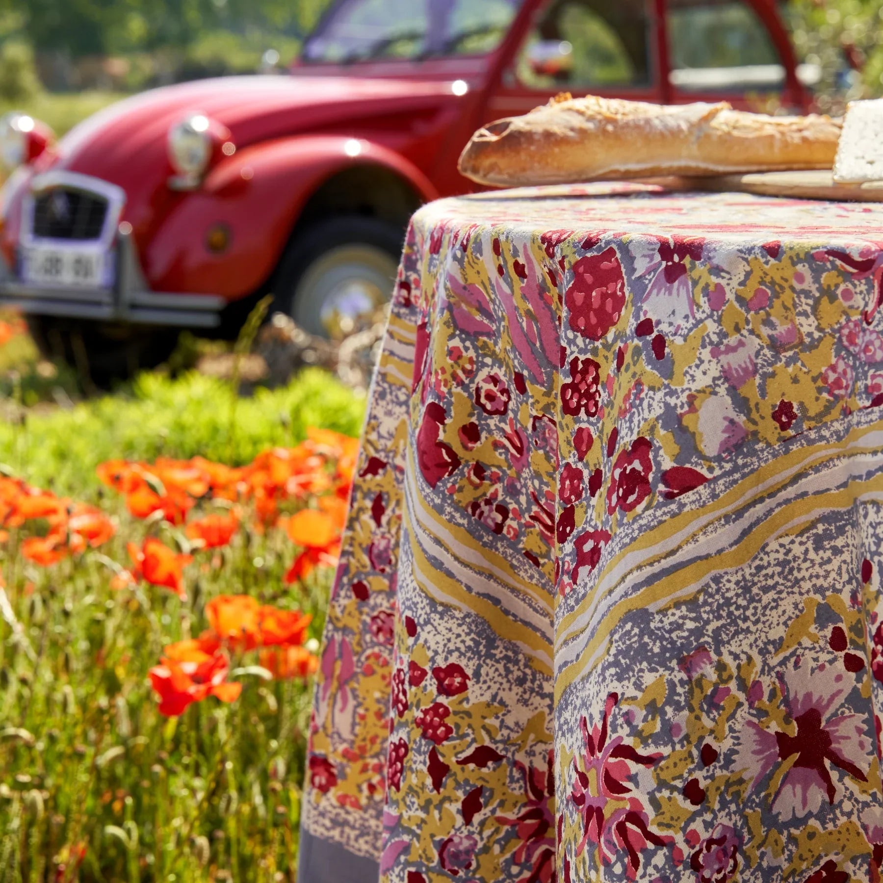  Couleur Nature Jardin Red/Grey Tablecloth - Red/Grey - Bonton