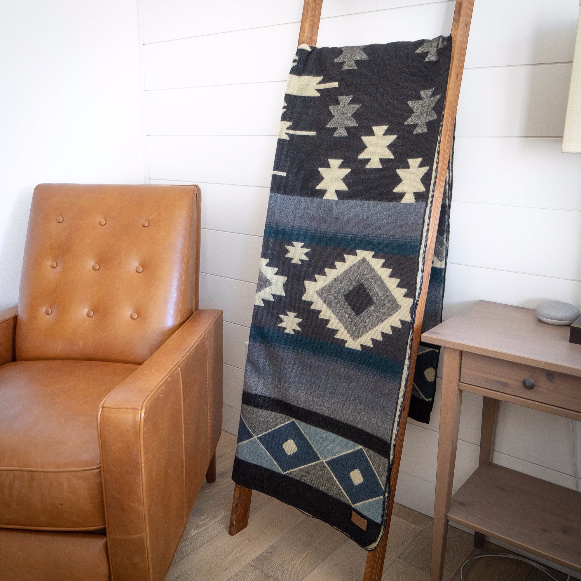  Alpaca Threadz Andean Alpaca Wool Blanket - Midnight by Alpaca Threadz - Default Title - Bonton