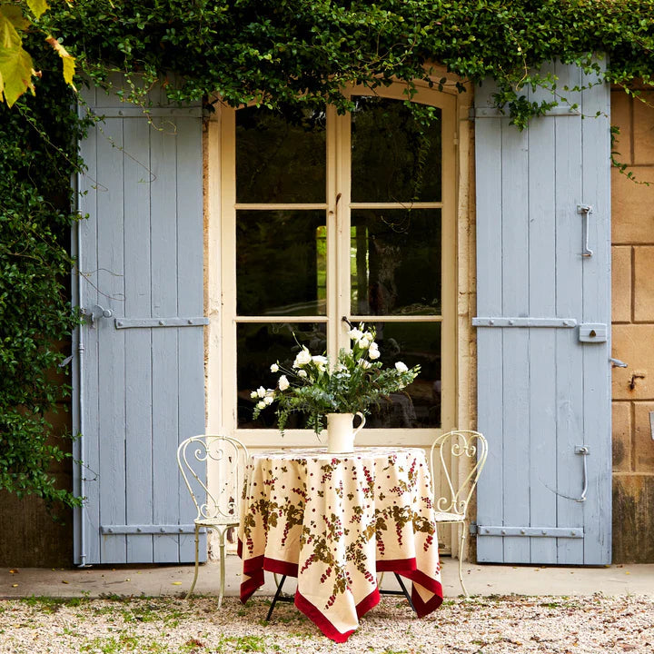  Couleur Nature Gooseberry Red/Green Tablecloth - Red/Green - Bonton