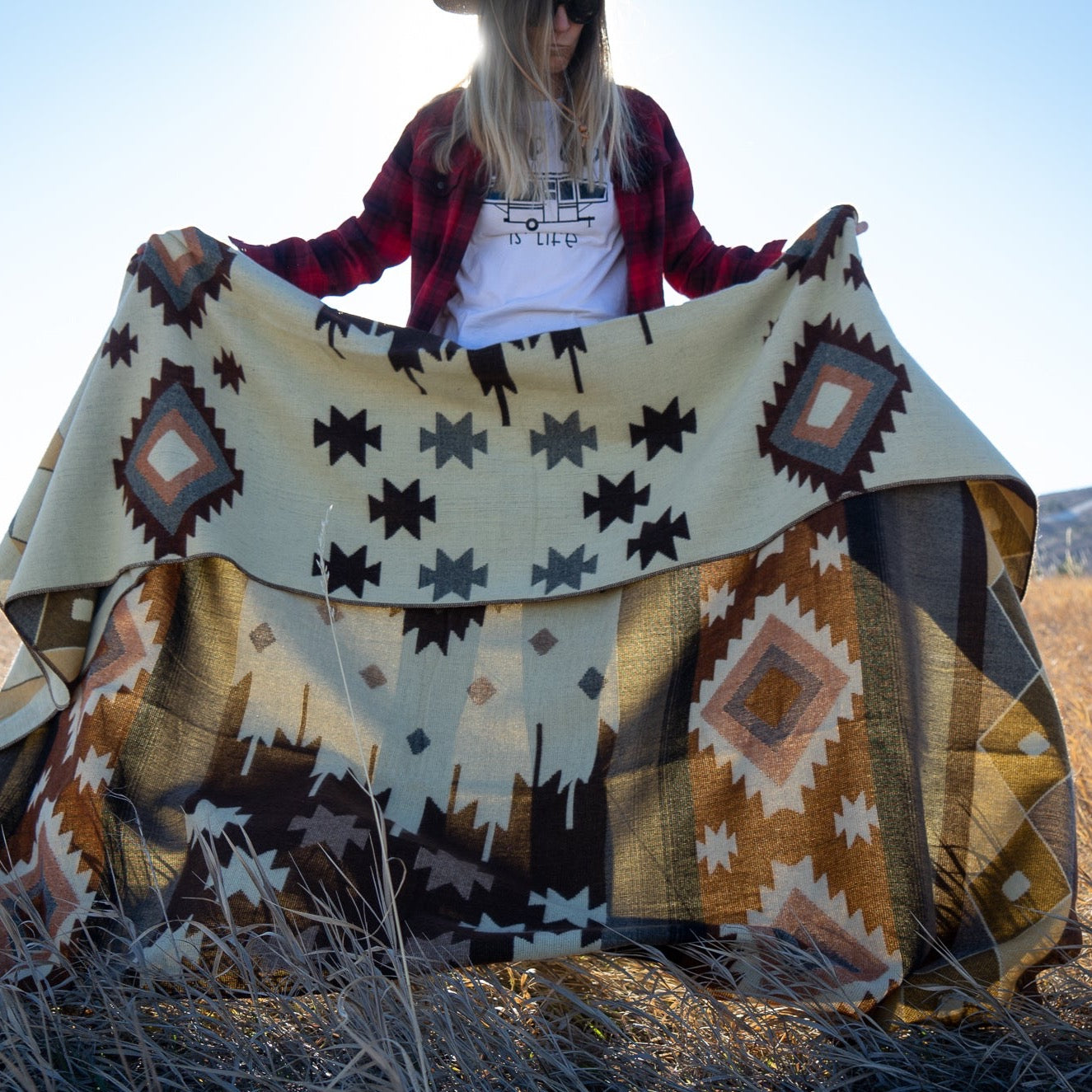  Alpaca Threadz Andean Alpaca Wool Blanket - Mojave by Alpaca Threadz - Queen - Bonton
