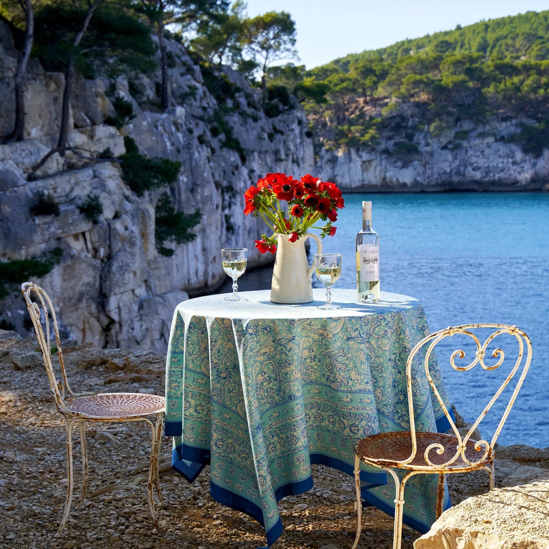  Couleur Nature La Mer Aqua Tablecloth - Aqua - Bonton