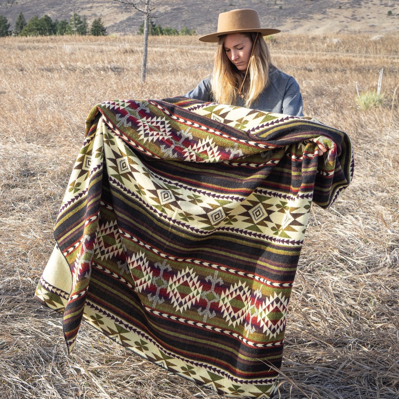 Alpaca Threadz Andean Alpaca Wool Blanket - Cactus by Alpaca Threadz - Default Title - Bonton