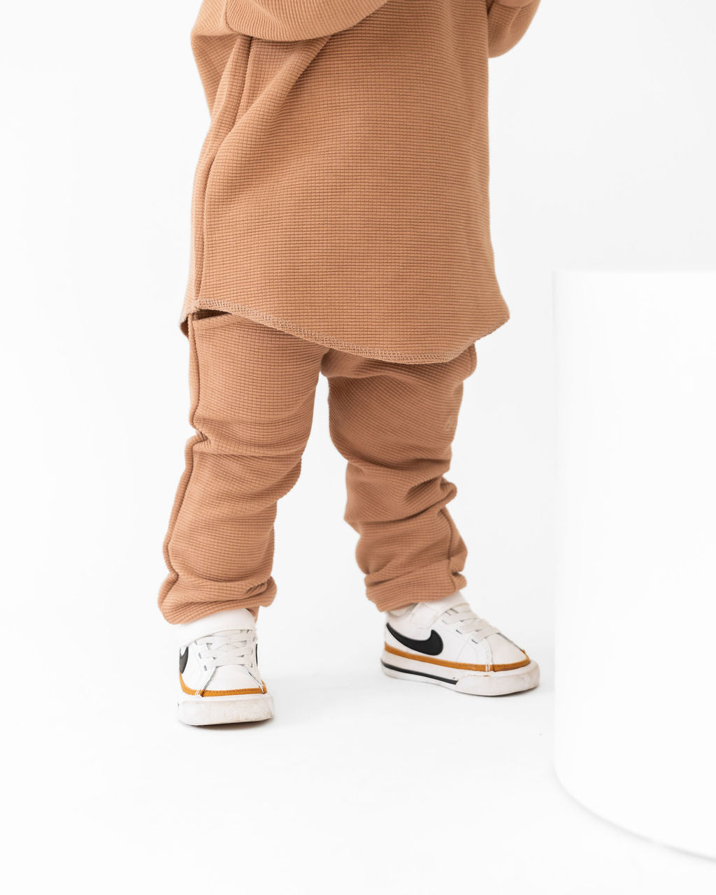  Laree + Co. Umber Waffle Knit Joggers - NB - Bonton