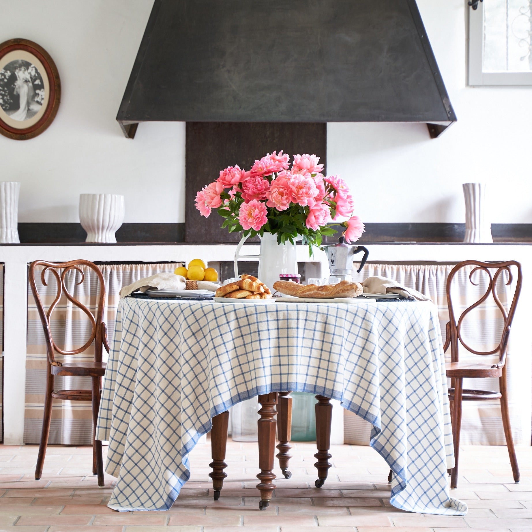  Caravan Windowpane  Blue & Natural Tablecloth - 60x60 - Bonton