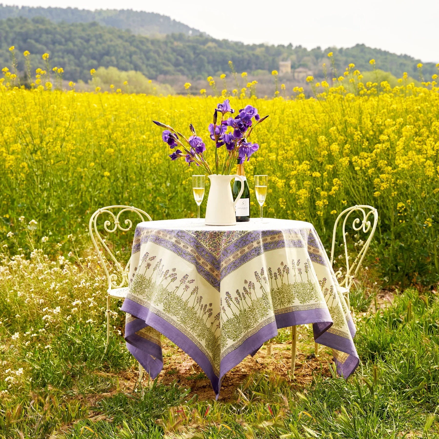  Couleur Nature Lavender Purple Tablecloth - Purple - Bonton