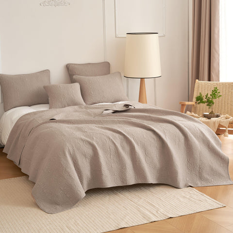 DaDa Bedding Neutral Taupe Beige Sandy Elegant Matelasse Cotton Quilted Bedspread Set (JHW-585) by DaDa Bedding Collection