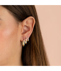 Solid Oval Huggie Earring Gold