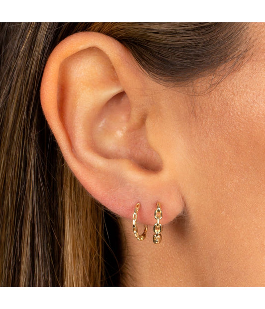 Solid Chain Link Huggie Earring 14K Gold