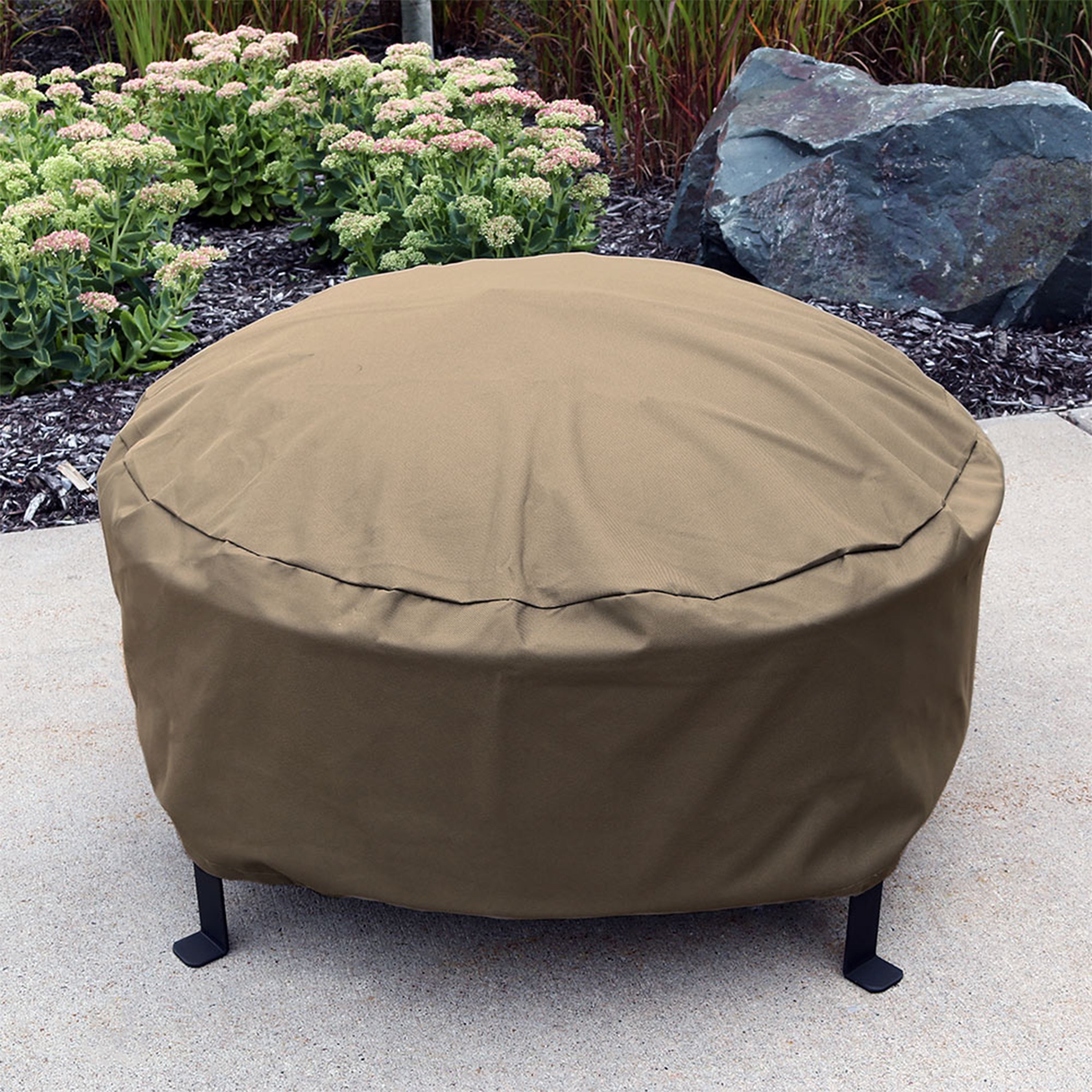  Sunnydaze Decor Heavy-Duty Round Fire Pit Cover with Toggle Closure - Black - Bonton