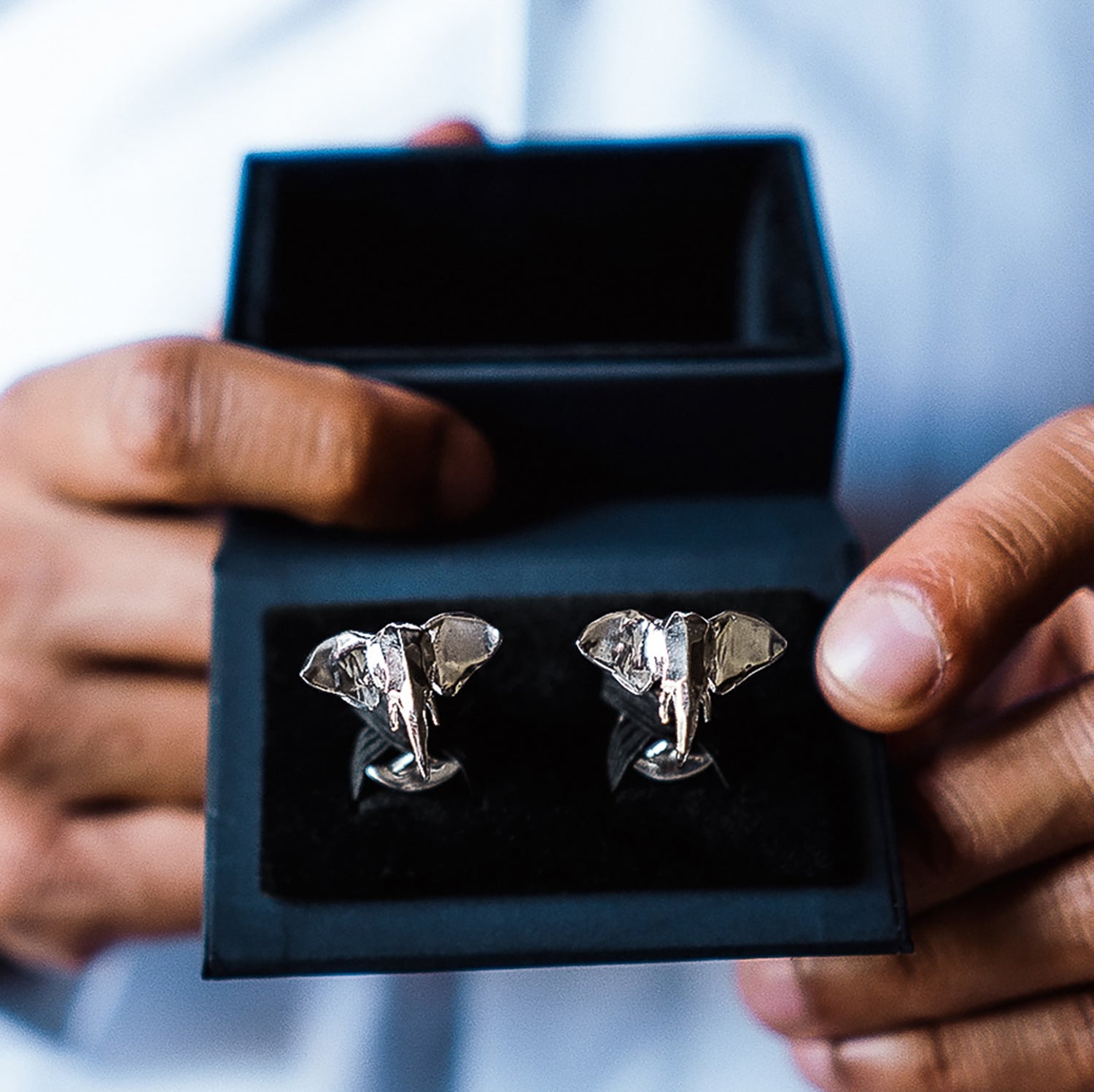  Cufflinks 