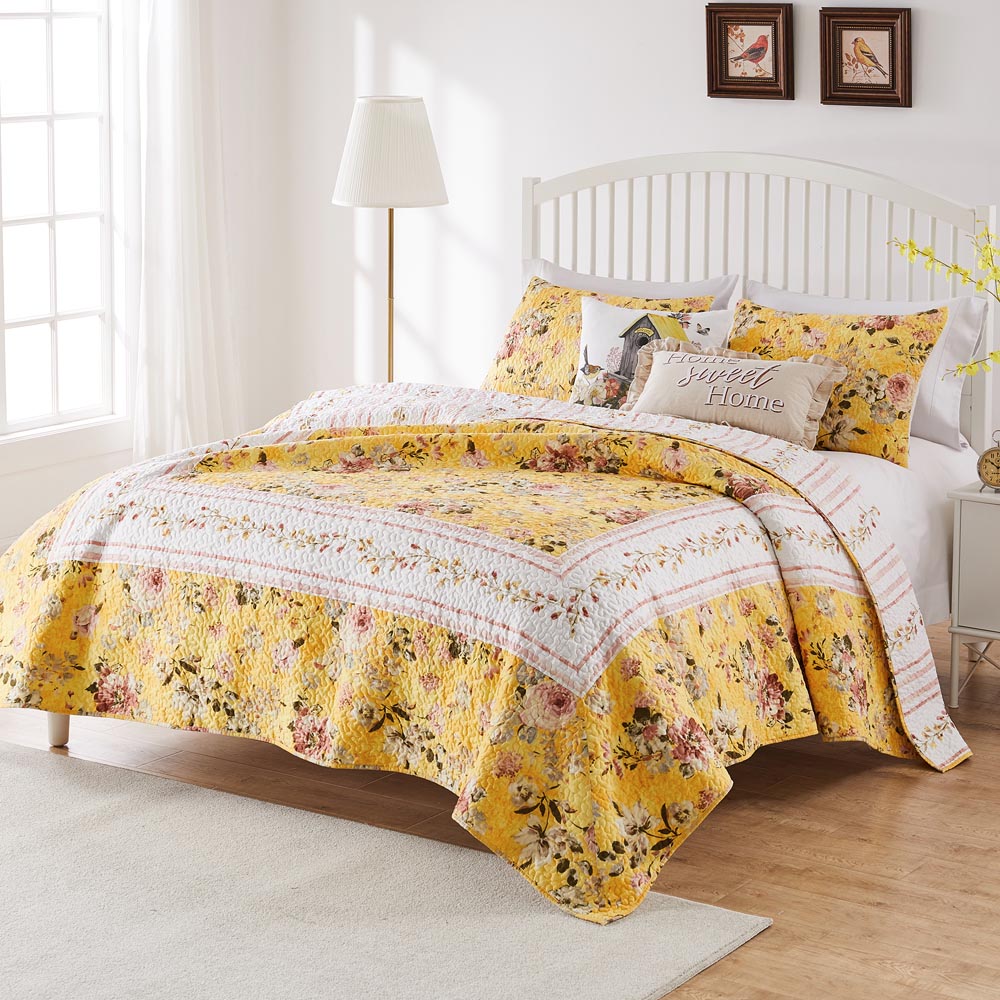  Greenland Home Fashions Finley Classic Quilt Set with Floral Motif - Yellow - Bonton