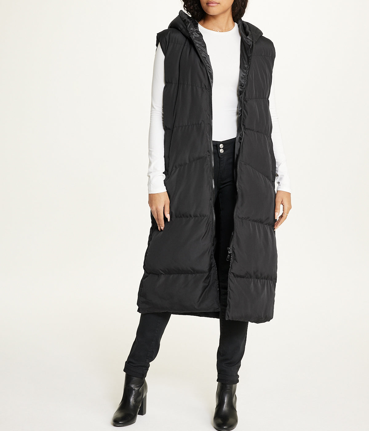  Long Puffer Vest - Black - Bonton