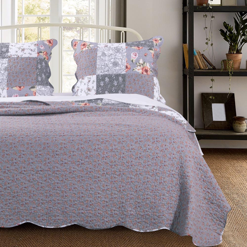  Greenland Home Fashions Giulia Patchwork Print Quilt Set with Floral Motif - Multi - Bonton