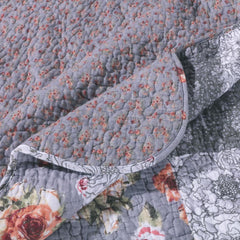 Giulia Patchwork Print Quilt Set with Floral Motif