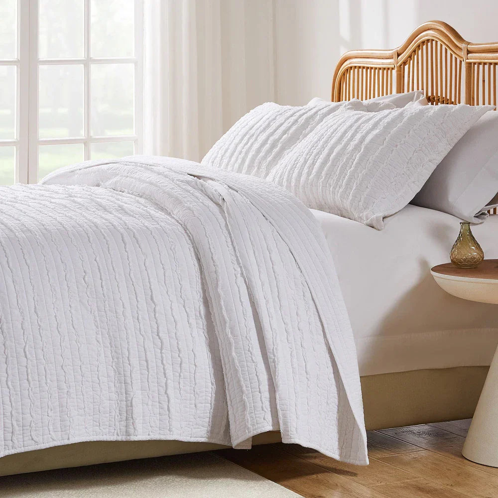  Greenland Home Fashions Ruffled Shabby Chic Quilt Set - White - Bonton